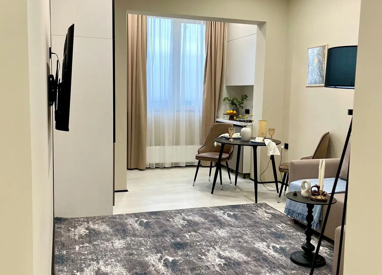 Komfort City Apartment Almaty